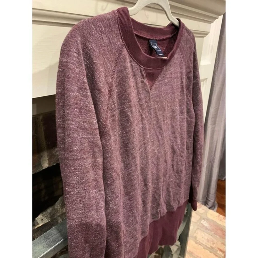 GAP maroon crimson side zip sweatshirt, size women’s medium (Bin X)